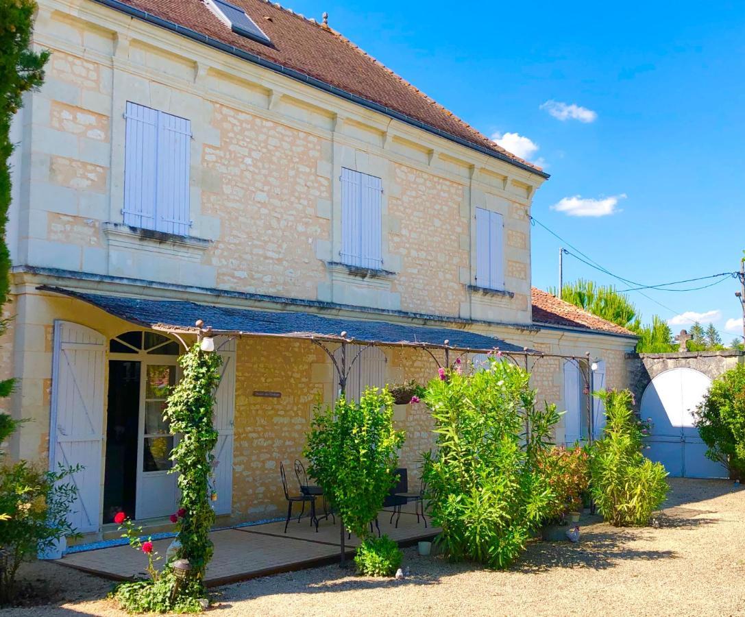 Ecole De Mathuna De Marigny Brizay ภายนอก รูปภาพ